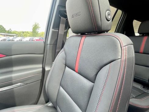 New 2026 Chevrolet Traverse RS w/ LPO, Floor Liner Package image 15