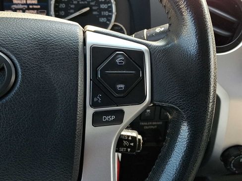 Used 2016 Toyota Tundra Limited w/ Limited Premium Package AWD/4WD image 21