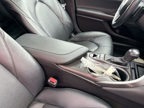 Certified 2021 Toyota Camry XSE FWD image 22