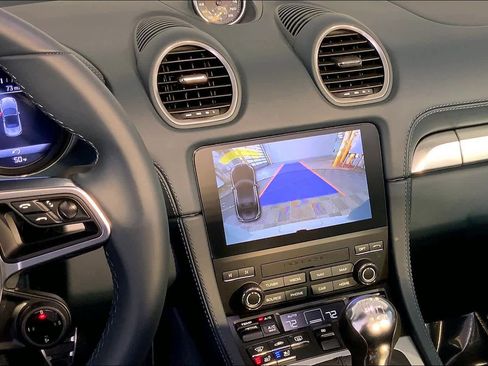 Used 2025 Porsche 718 Boxster S image 16