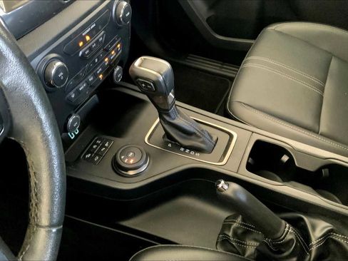 Used 2020 Ford Ranger Lariat w/ Equipment Group 501A Mid image 16