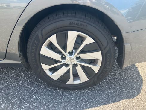 Used 2019 Nissan Altima 2.5 S FWD image 24