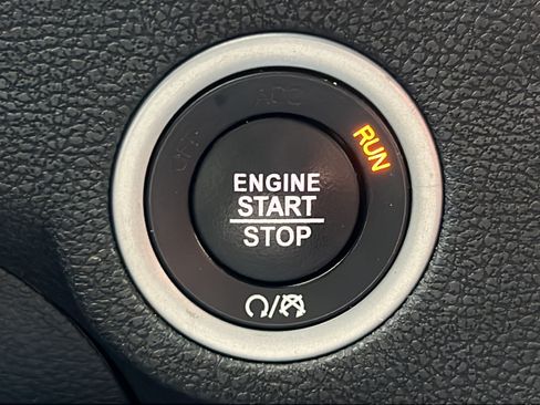 Used 2023 Dodge Charger SXT RWD image 19