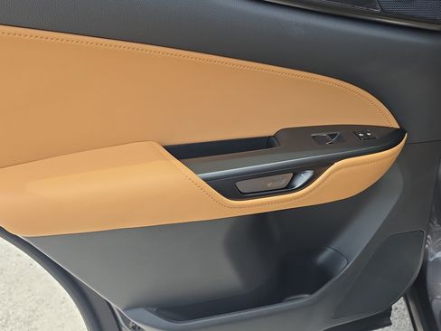 Used 2025 Lexus NX 250 FWD w/ Cold Area Package image 13