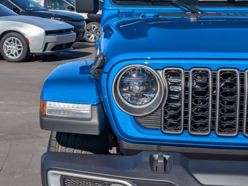 New 2026 Jeep Gladiator Sport image 10