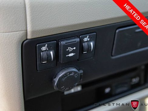 Used 2020 Toyota Sienna XLE Premium FWD image 12