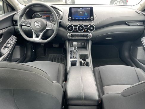 Used 2024 Nissan Sentra SV image 39