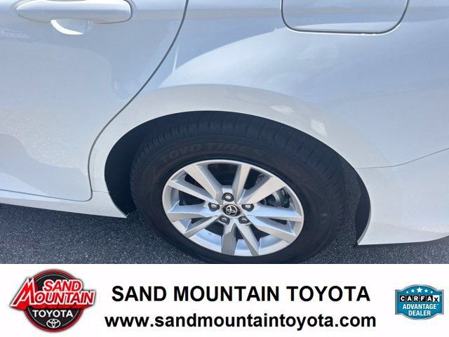 Used 2025 Toyota Camry LE FWD image 12