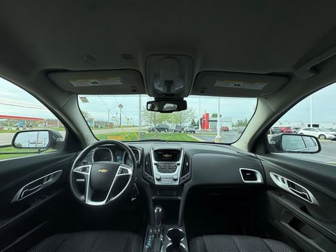 Used 2017 Chevrolet Equinox LT image 11