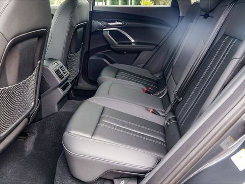 Certified 2025 Audi Q5 Premium w/ Convenience Package AWD/4WD image 20