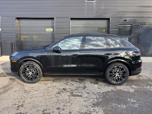 New 2026 Porsche Cayenne S AWD/4WD image 7