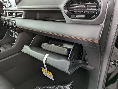 New 2026 Honda Pilot TrailSport image 32
