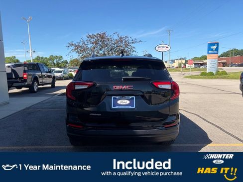 Used 2022 GMC Terrain SLT w/ Infotainment Package II FWD image 8