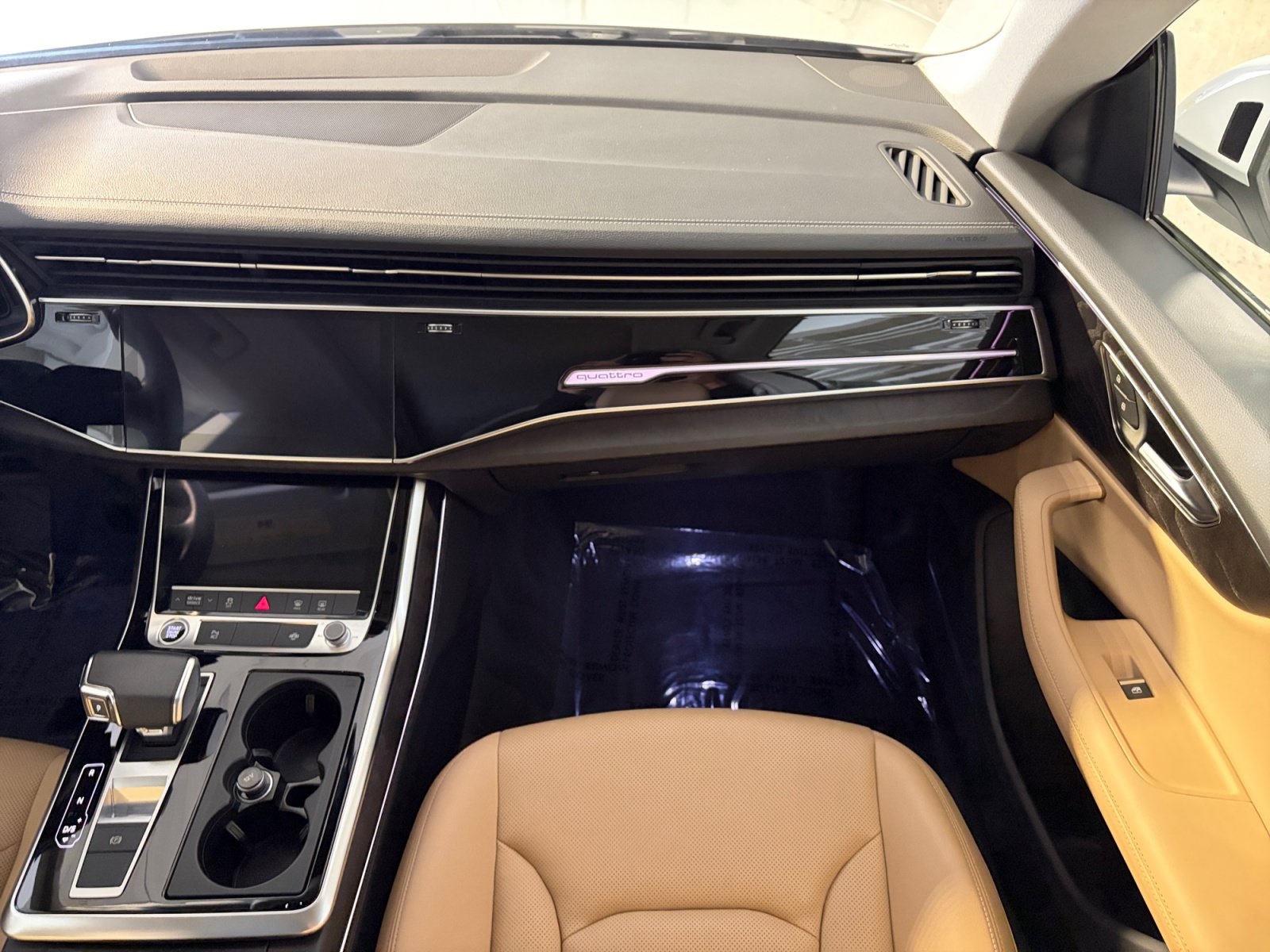 Used 2023 Audi Q8 Premium Plus AWD/4WD image 25