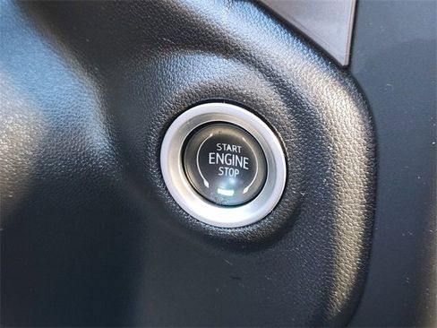 Used 2024 Chevrolet Silverado 1500 Custom image 23