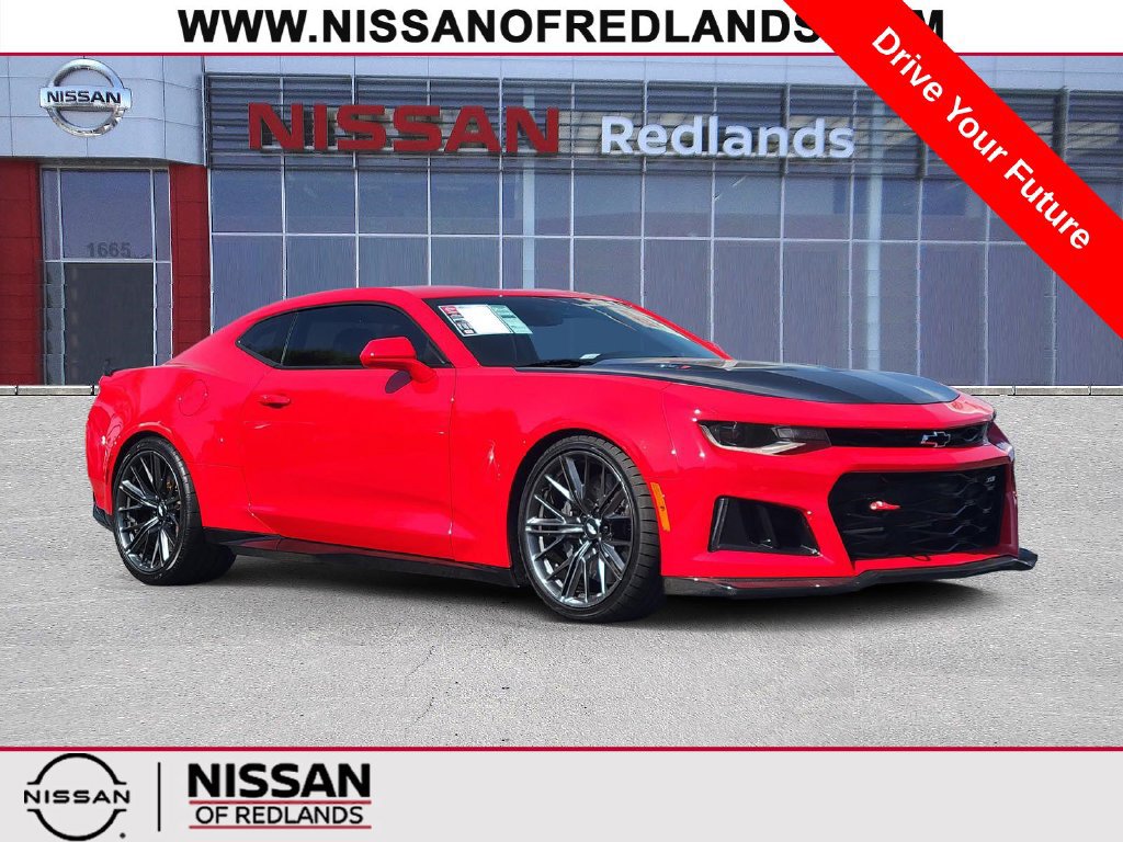 Used 2017 Chevrolet Camaro ZL1 RWD image 1