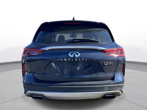 Used 2019 INFINITI QX50 Essential w/ Premium Audio Package image 6