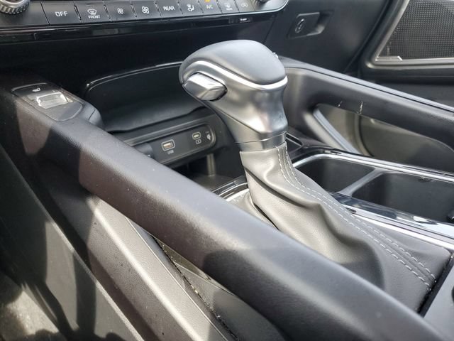 Used 2025 Kia Telluride S FWD image 16