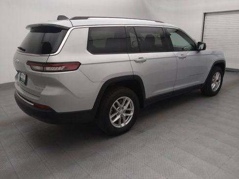 Used 2021 Jeep Grand Cherokee L Laredo w/ Luxury Tech Group I AWD/4WD image 10