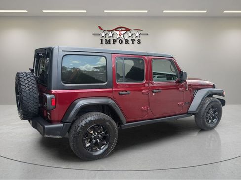 Used 2021 Jeep Wrangler Unlimited Sport AWD/4WD image 6