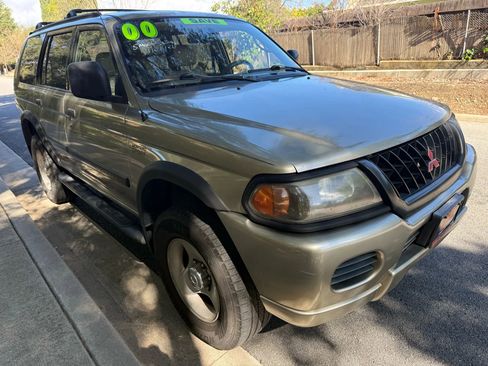 Used 2000 Mitsubishi Montero Sport XLS image 7