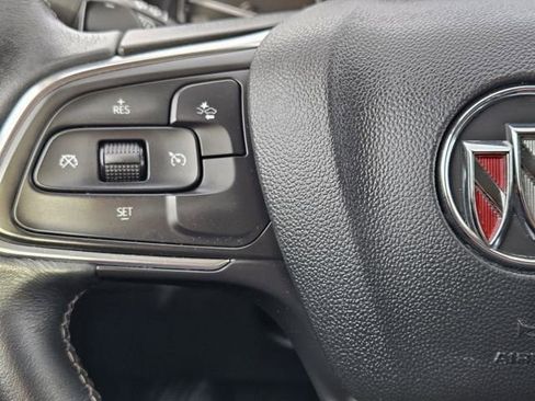 Used 2023 Buick Envision Preferred image 27