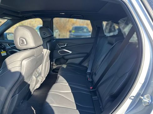 New 2026 Acura RDX SH-AWD image 12