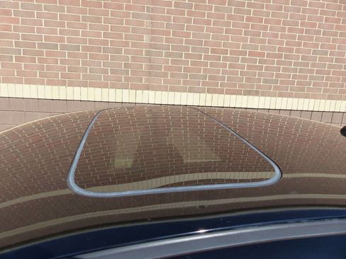 Used 2016 Ford Fiesta Titanium FWD image 16