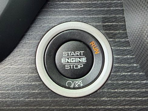 Certified 2022 RAM 2500 Limited image 24