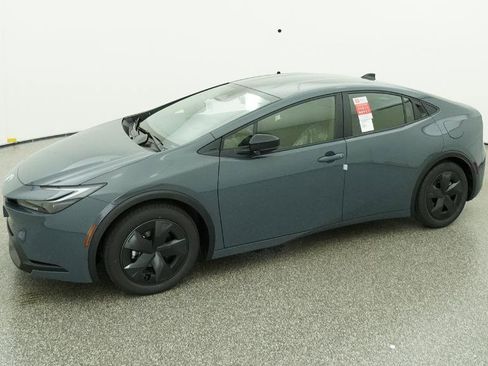 New 2026 Toyota Prius LE image 5