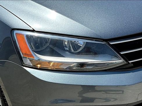 Used 2016 Volkswagen Jetta S FWD image 27