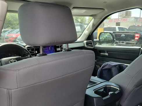 Used 2022 Toyota Tundra SR5 w/ Convenience Package RWD image 12