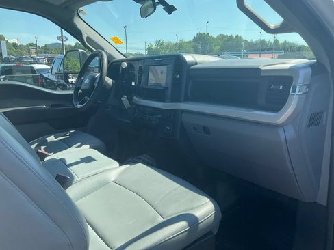 Used 2025 Ford F350 XL w/ XL Driver Assist Package AWD/4WD image 11