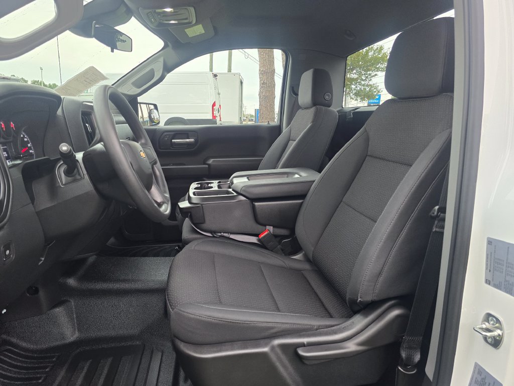 Certified 2026 Chevrolet Silverado 1500 W/T RWD image 9
