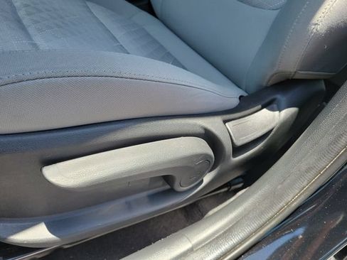 Used 2023 Kia Rio S w/ Technology Package FWD image 11