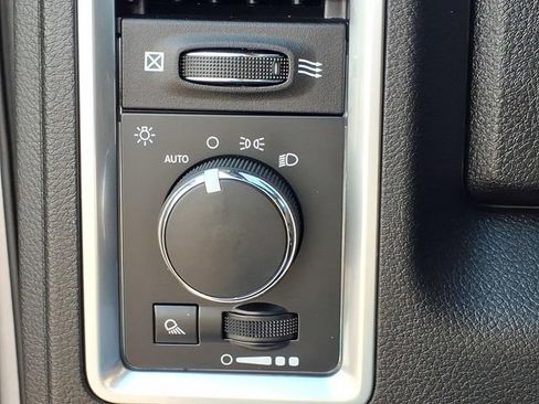 Used 2024 RAM 1500 Classic Warlock AWD/4WD image 13