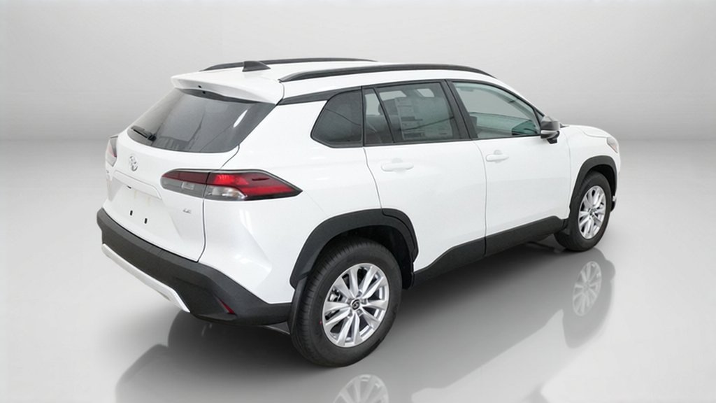 New 2026 Toyota Corolla Cross LE FWD image 12