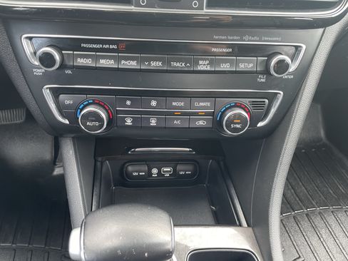 Used 2017 Kia Optima EX w/ Premium Package FWD image 23