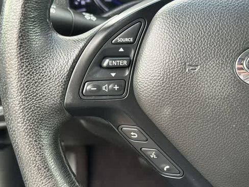 Used 2013 INFINITI G37 Convertible w/ Premium Pkg RWD image 19