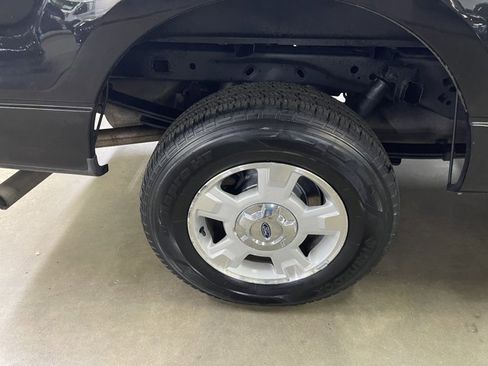 Used 2013 Ford F150 XLT w/ Mid Equipment Group image 14