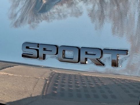 Used 2025 Honda HR-V Sport image 30