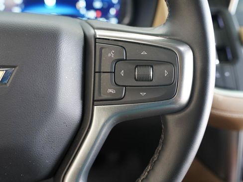 Used 2024 Chevrolet Tahoe Premier AWD/4WD image 14