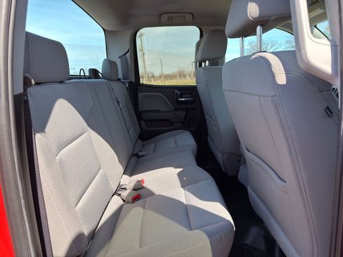 Used 2017 Chevrolet Silverado 1500 W/T AWD/4WD image 43