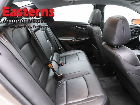 Used 2024 Chevrolet Malibu LT image 24