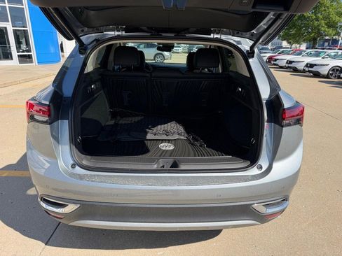 Used 2023 Buick Envision Essence FWD image 4