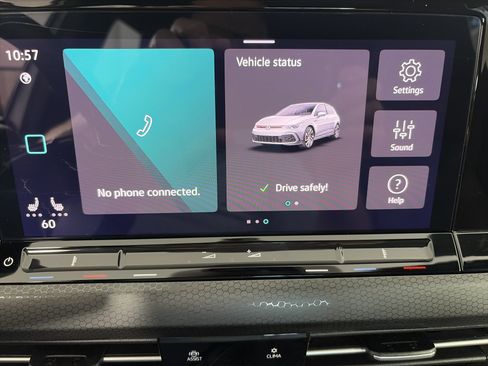 Used 2024 Volkswagen GTI SE FWD image 21