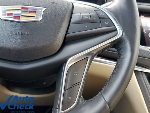 Used 2019 Cadillac XT5 Luxury FWD image 23