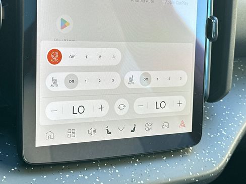 New 2025 Volvo EX30 Ultra w/ Protection Package Premier image 22