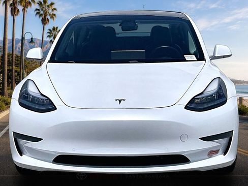 Used 2020 Tesla Model 3 Standard Range Plus RWD image 2