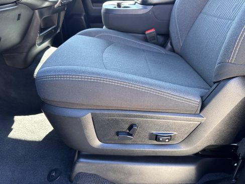 Used 2024 RAM 2500 Big Horn w/ Night Edition image 16